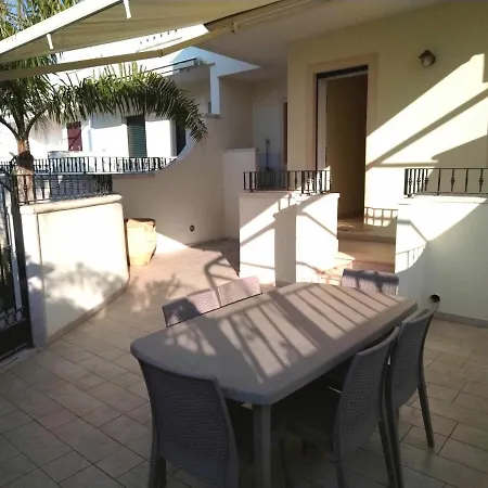 Poseidone Tatil Evi Marina Di Pescoluse